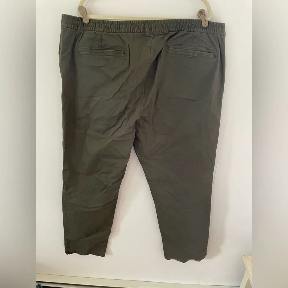 Amazon Men's Dark olive Chinos - Picture 6 of 8